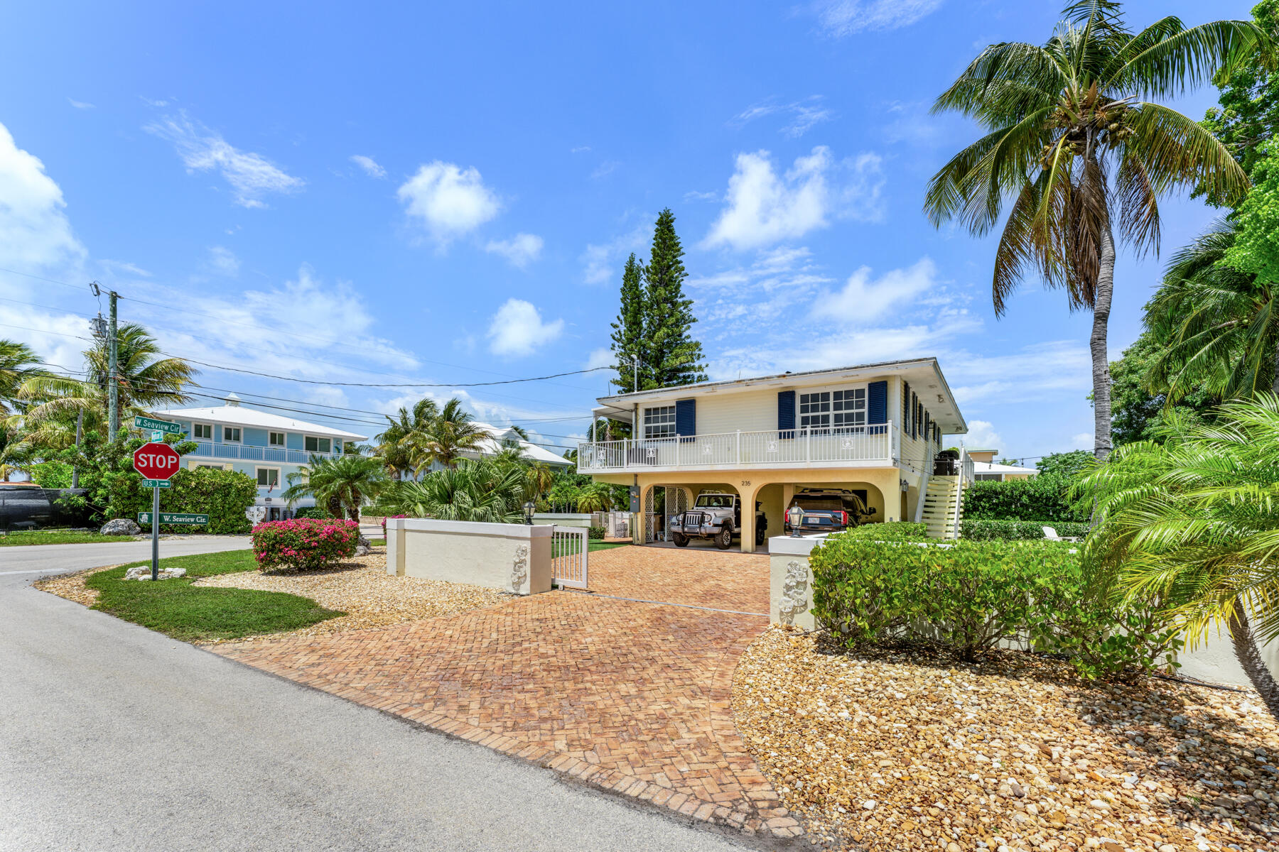 235 W Seaview Circle