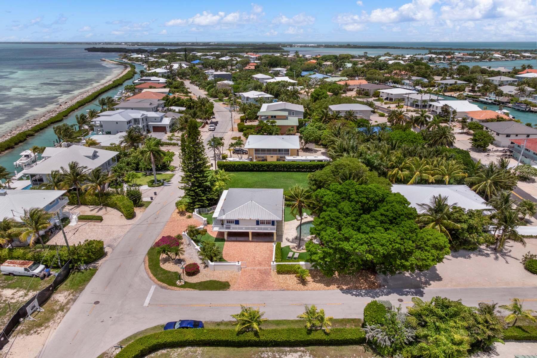 235 W Seaview Circle