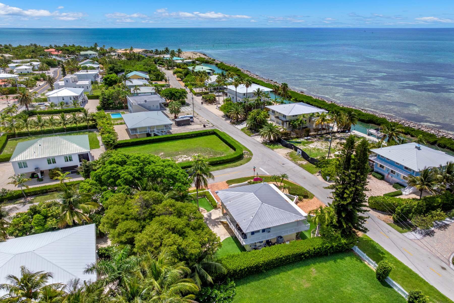 235 W Seaview Circle
