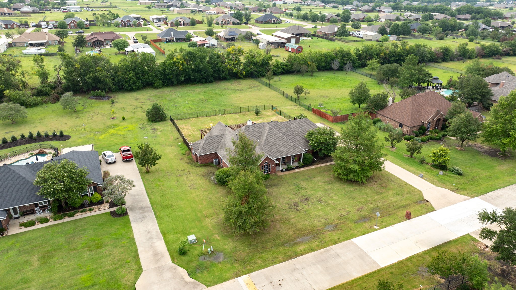 10423 W Dublin Drive