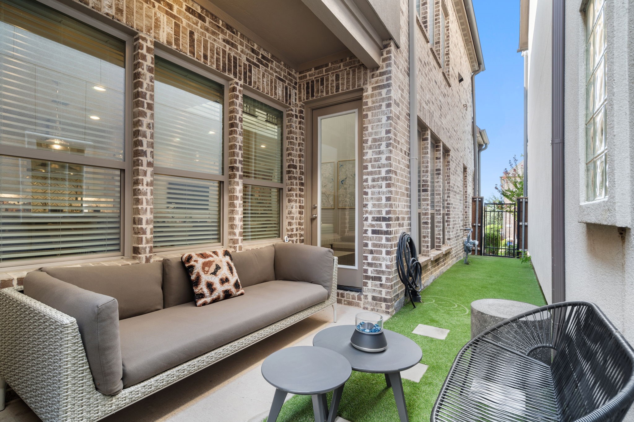 228 Skystone Drive