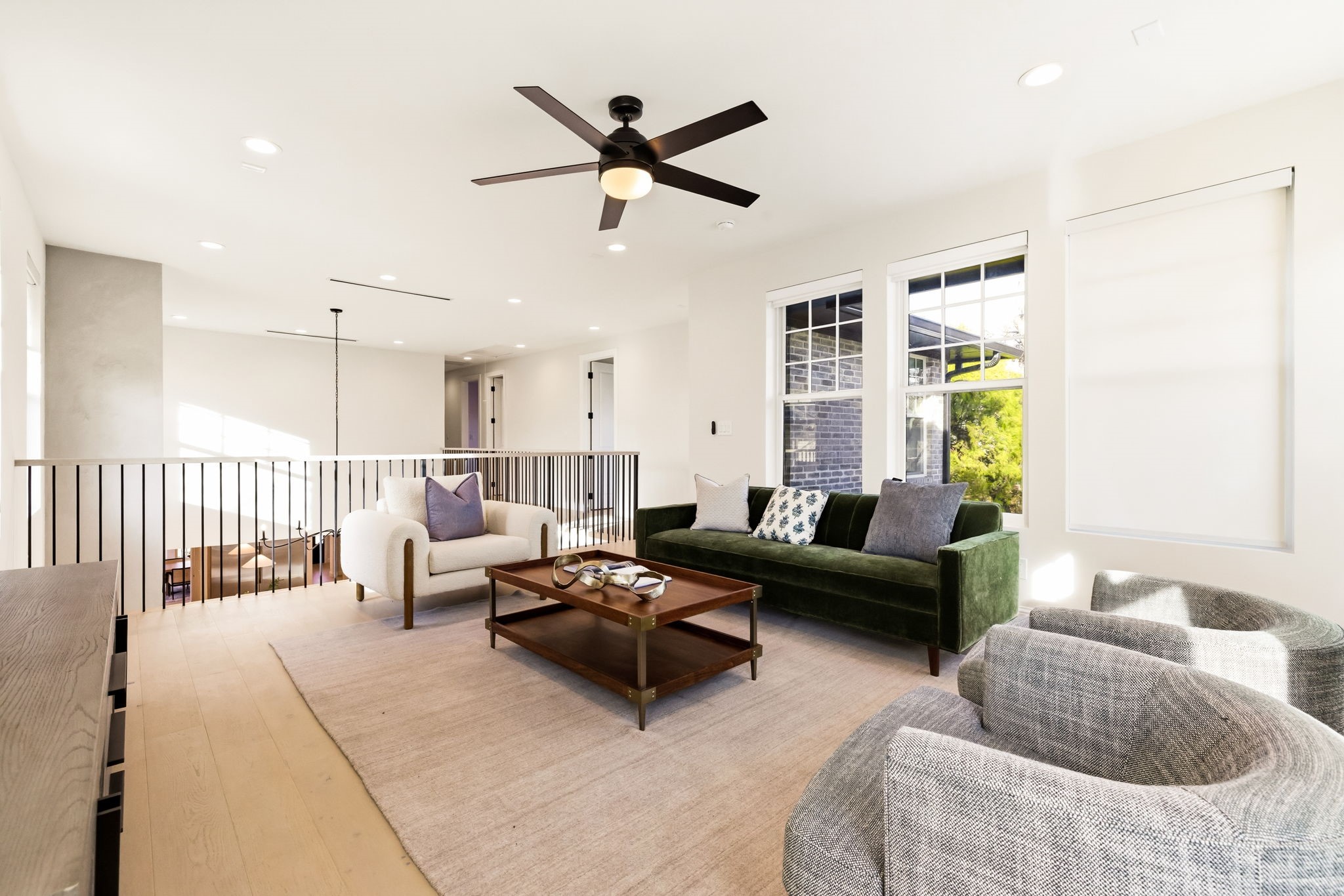 5550 Vickery Boulevard