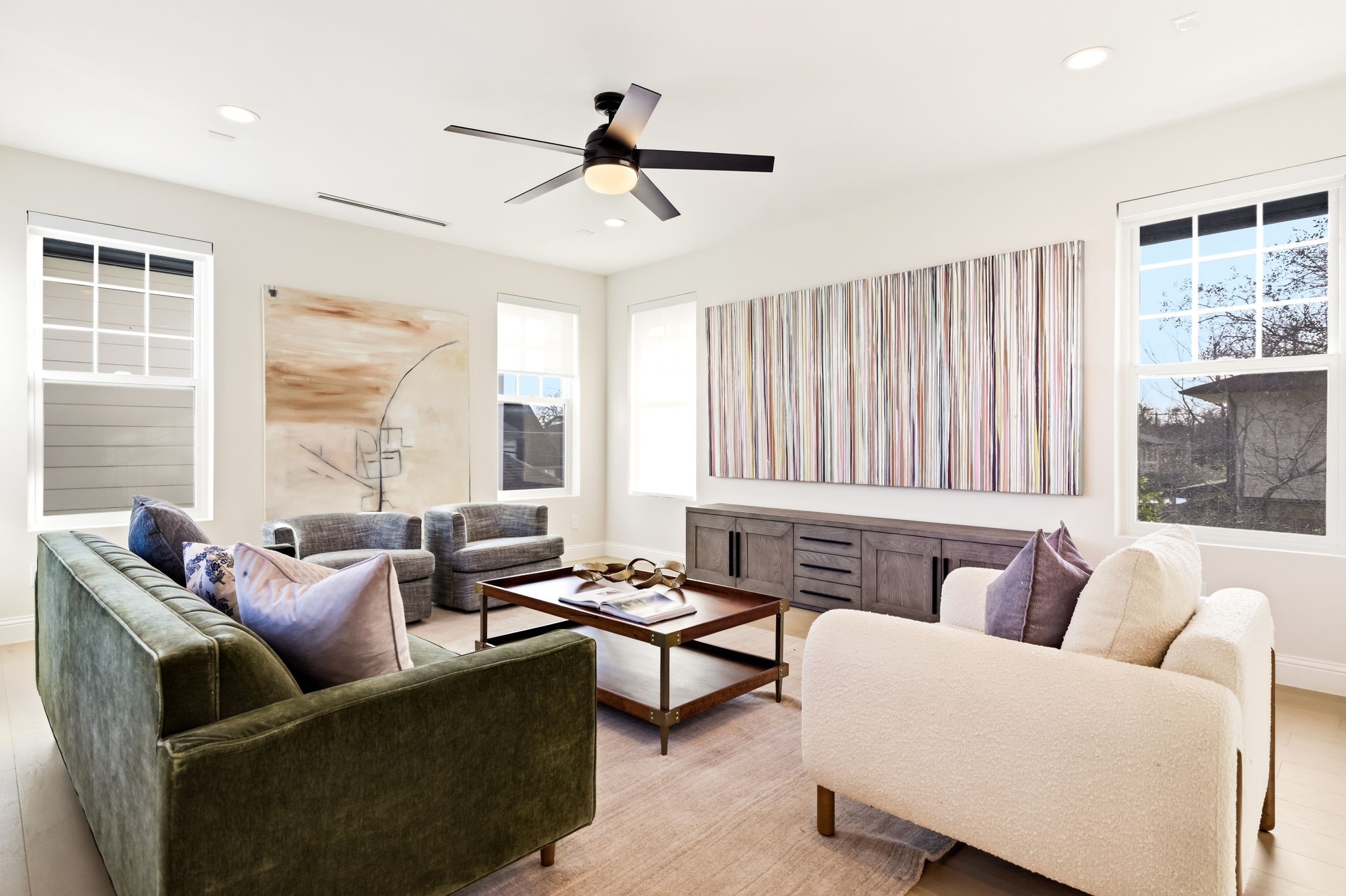 5550 Vickery Boulevard