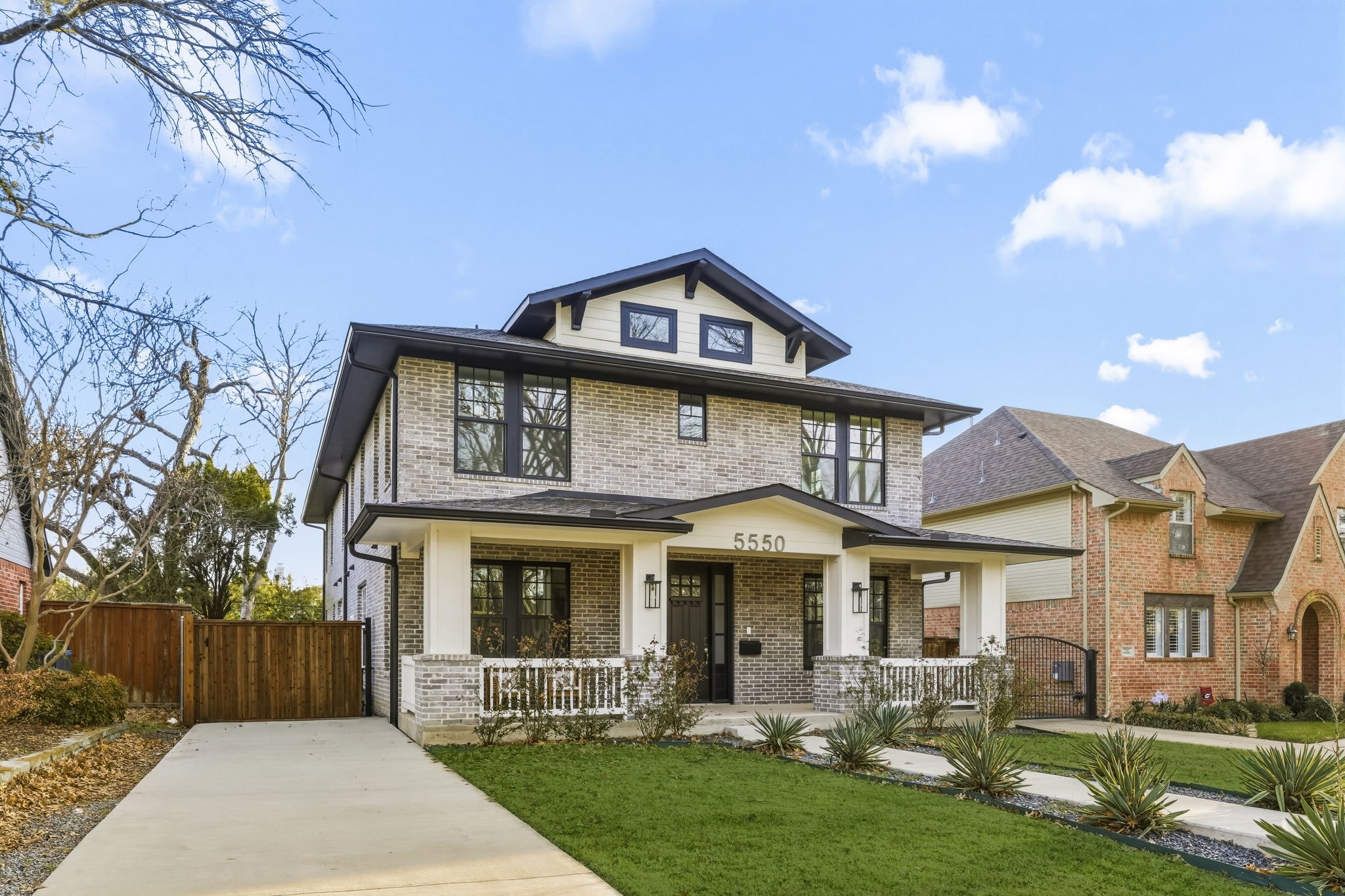 5550 Vickery Boulevard