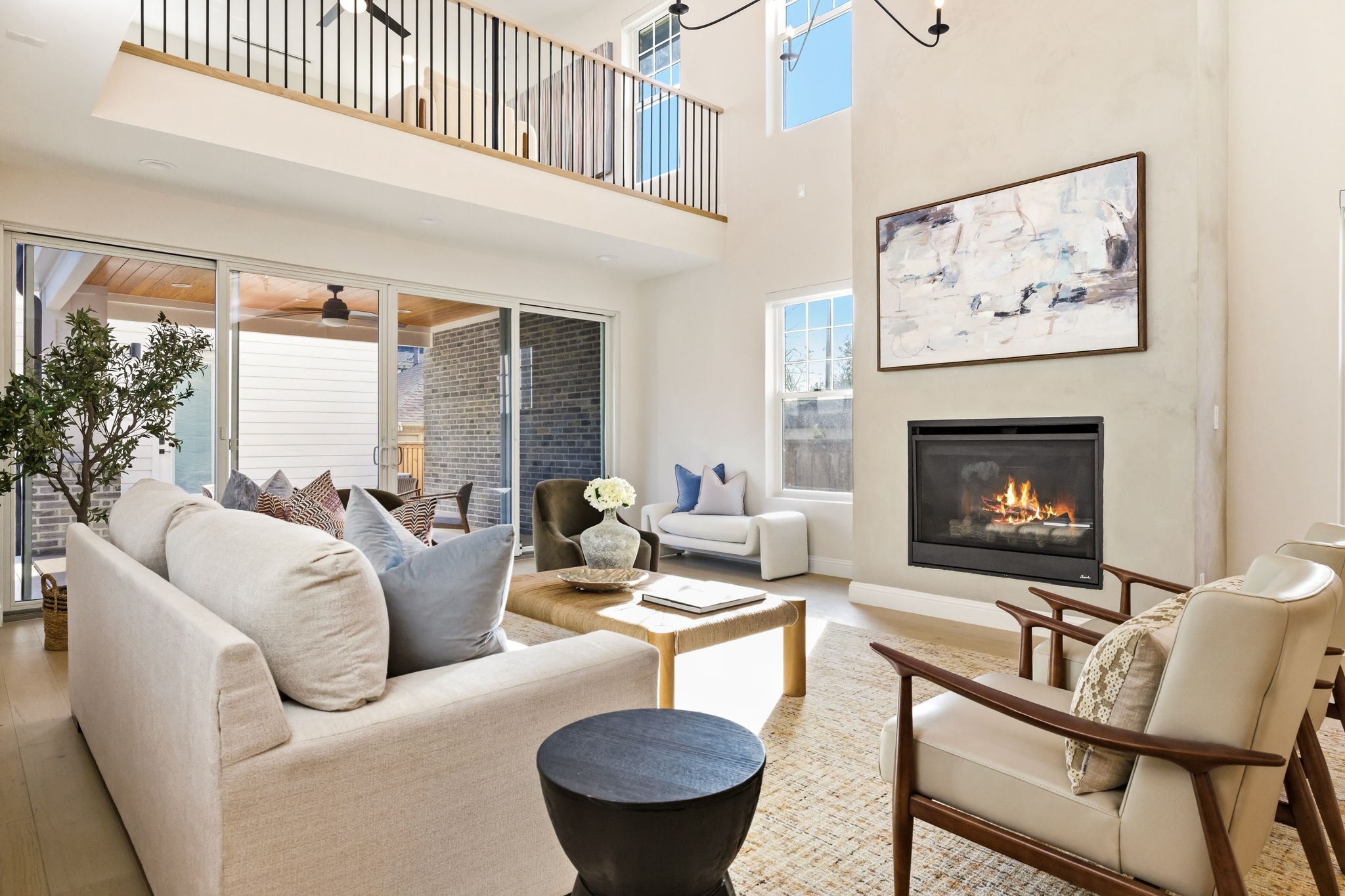 5550 Vickery Boulevard