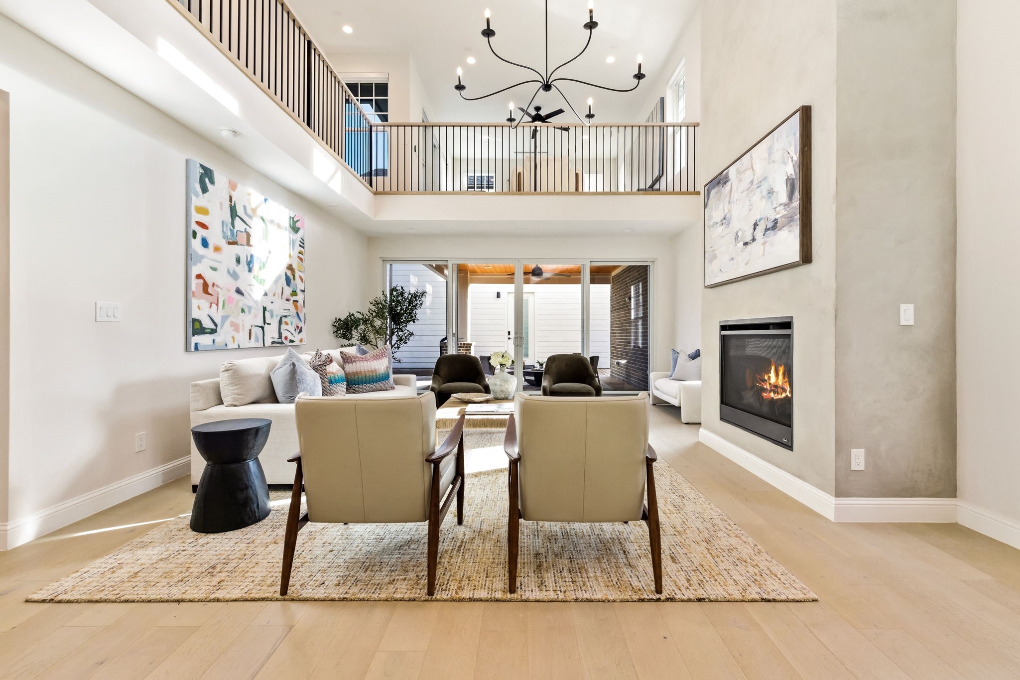 5550 Vickery Boulevard