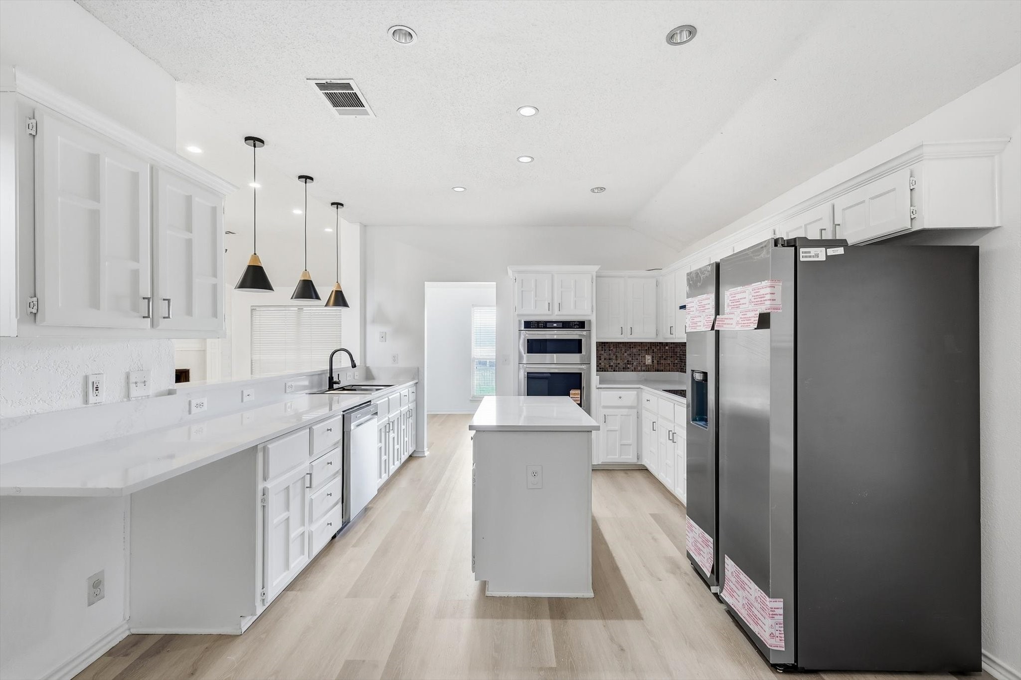 3107 Deerhollow Drive