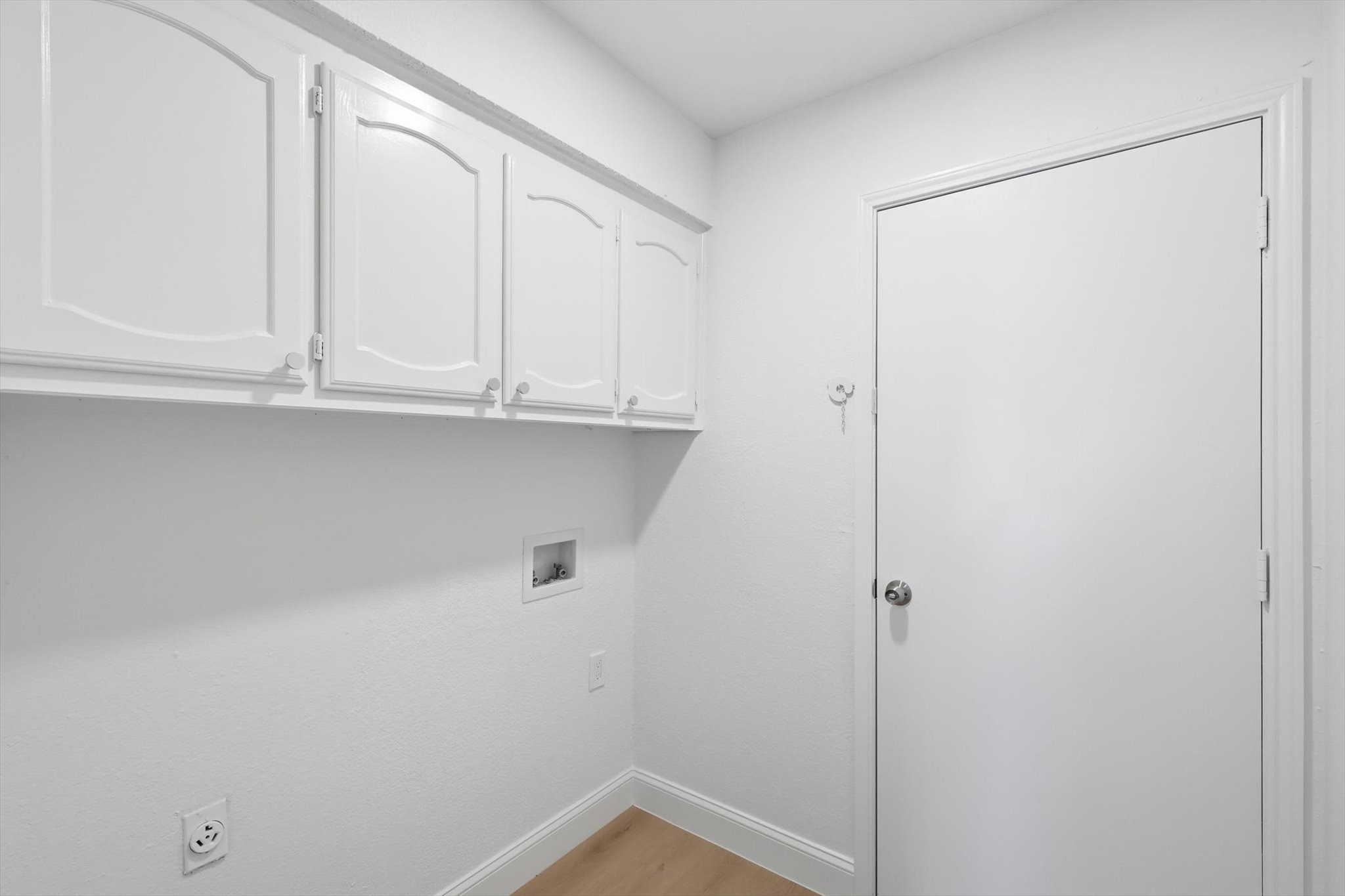 1140 W Hills Terrace