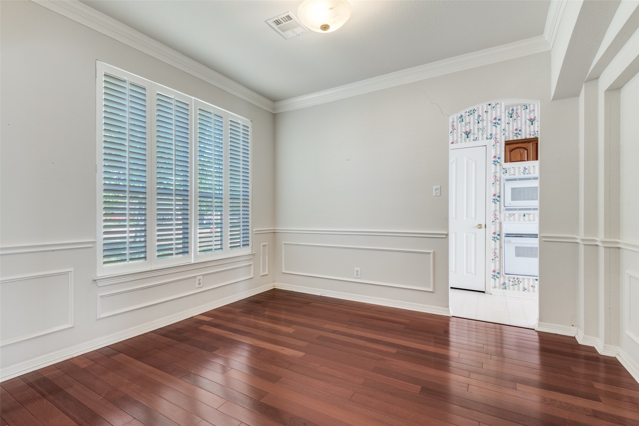 4110 Watersedge Court