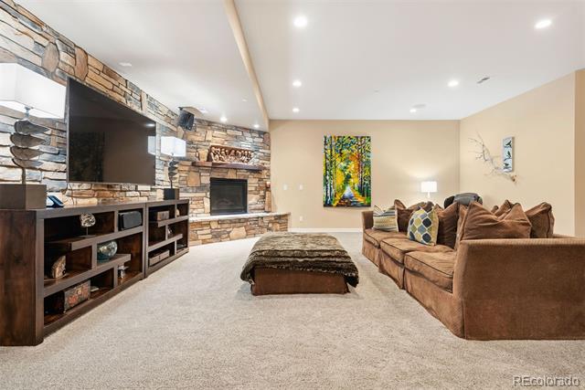 5091 Hidden Pond Place Place