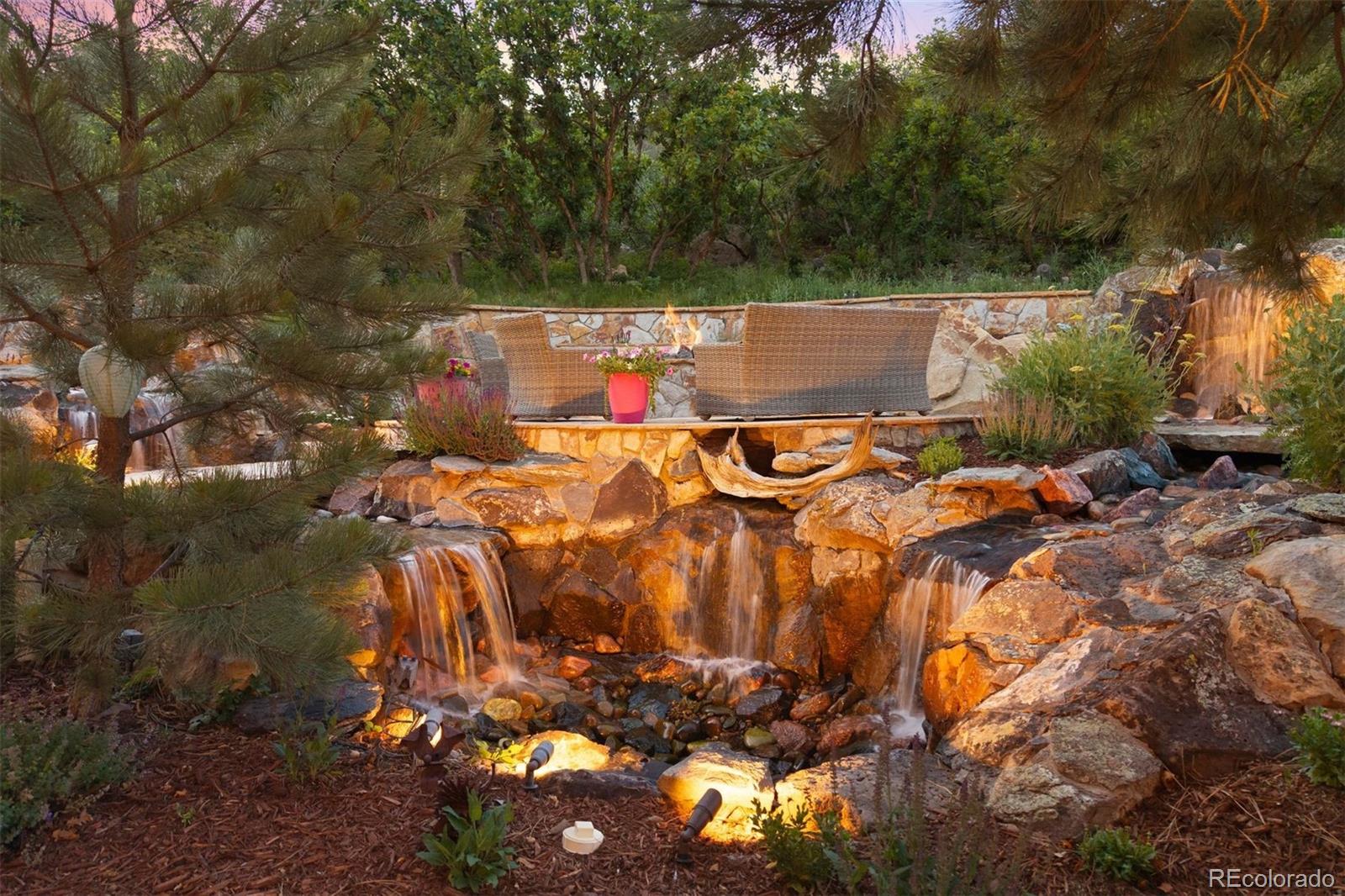 10 Castle Pines Drive