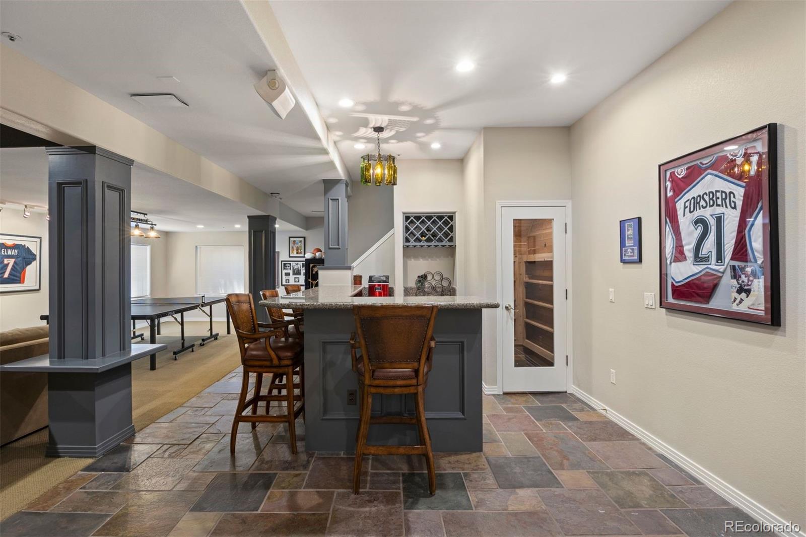 10 Castle Pines Drive