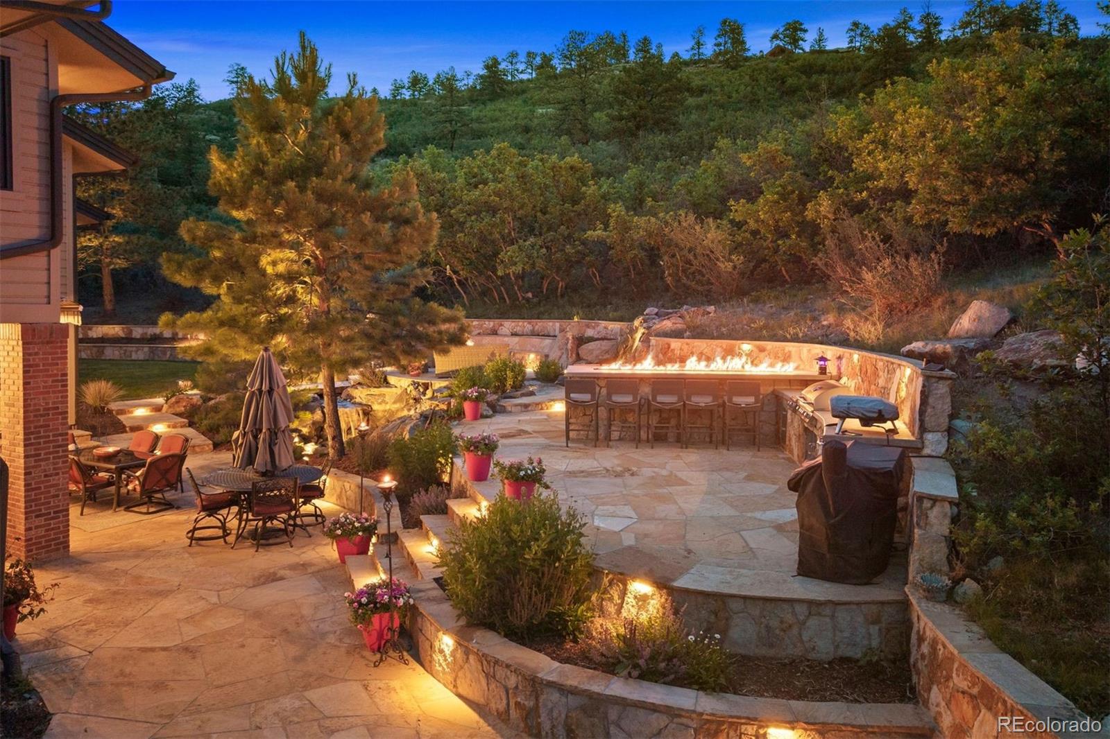 10 Castle Pines Drive