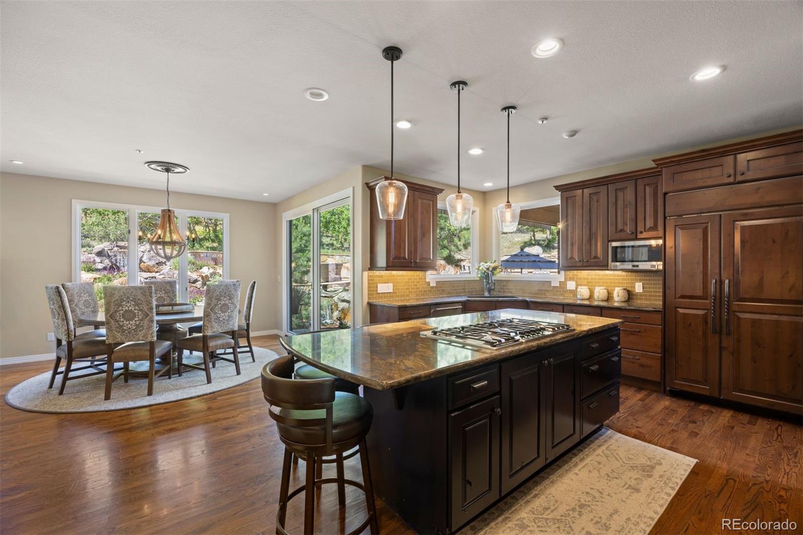 10 Castle Pines Drive