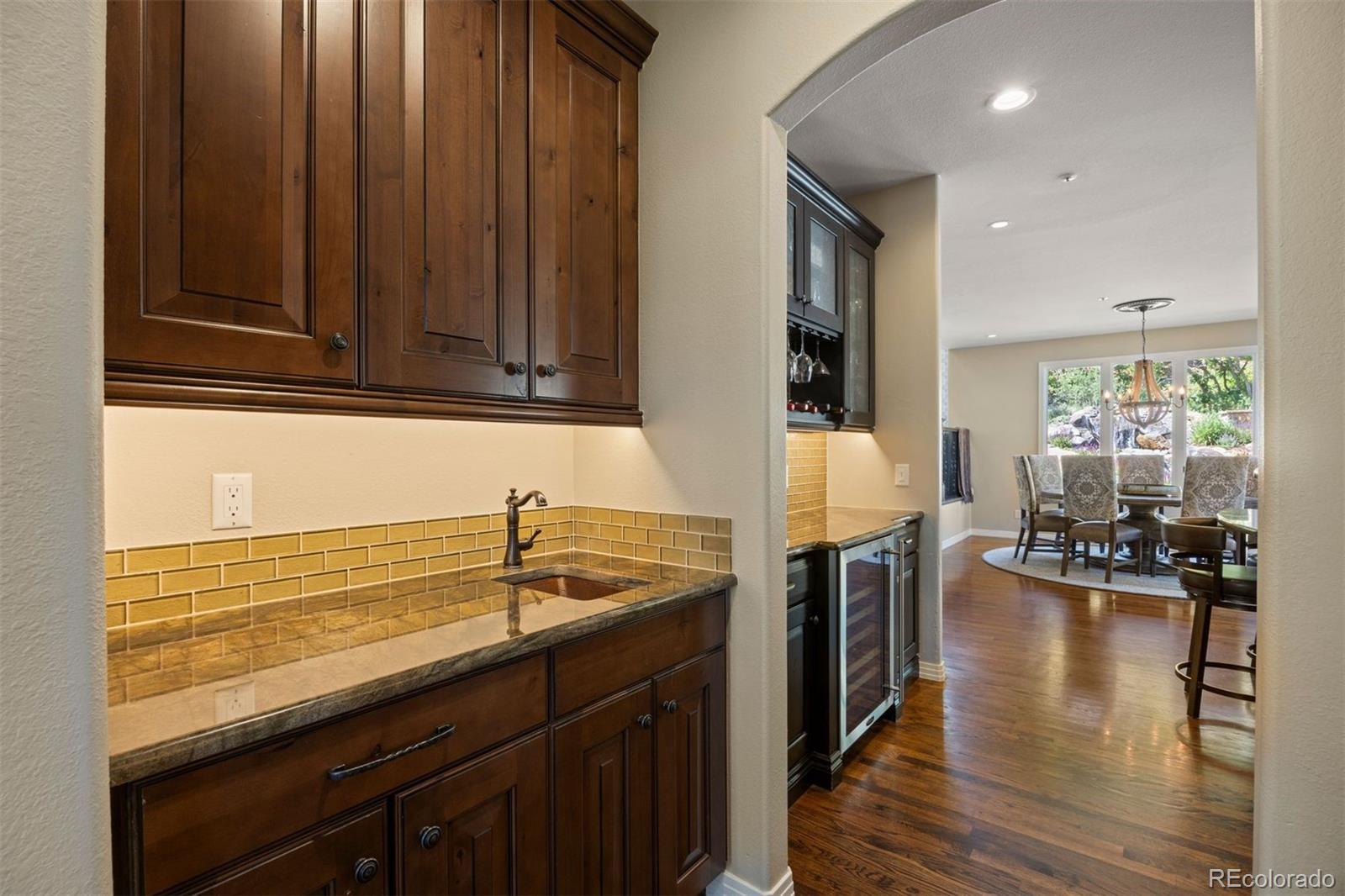 10 Castle Pines Drive