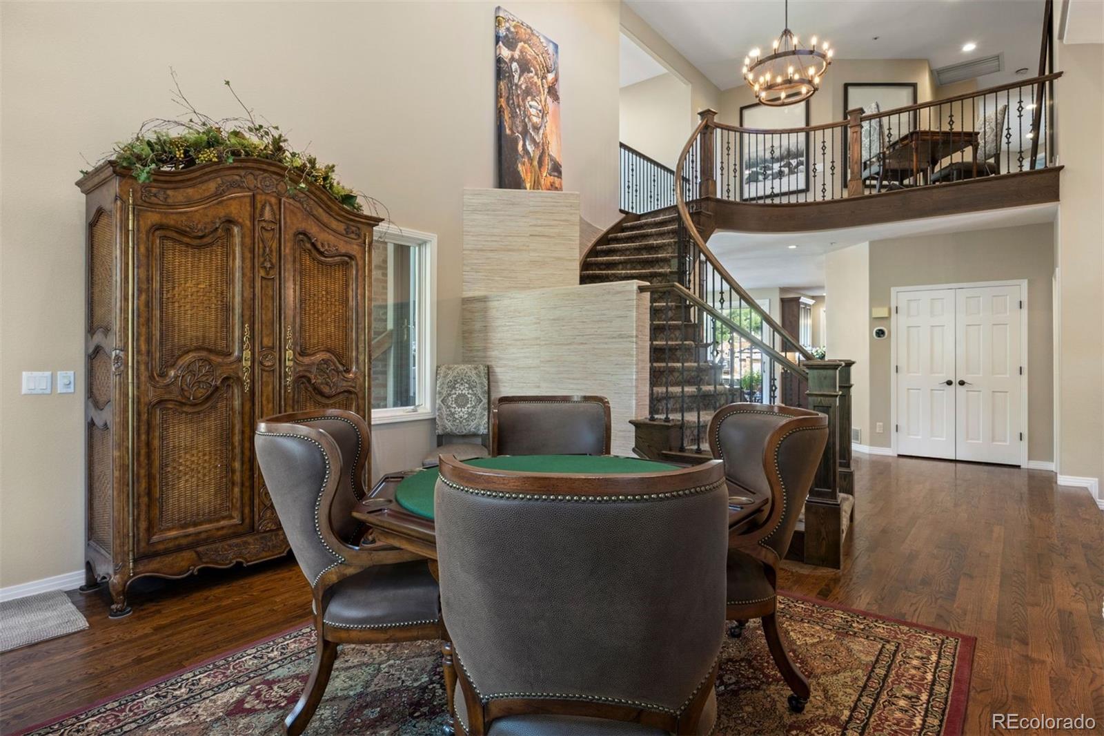 10 Castle Pines Drive