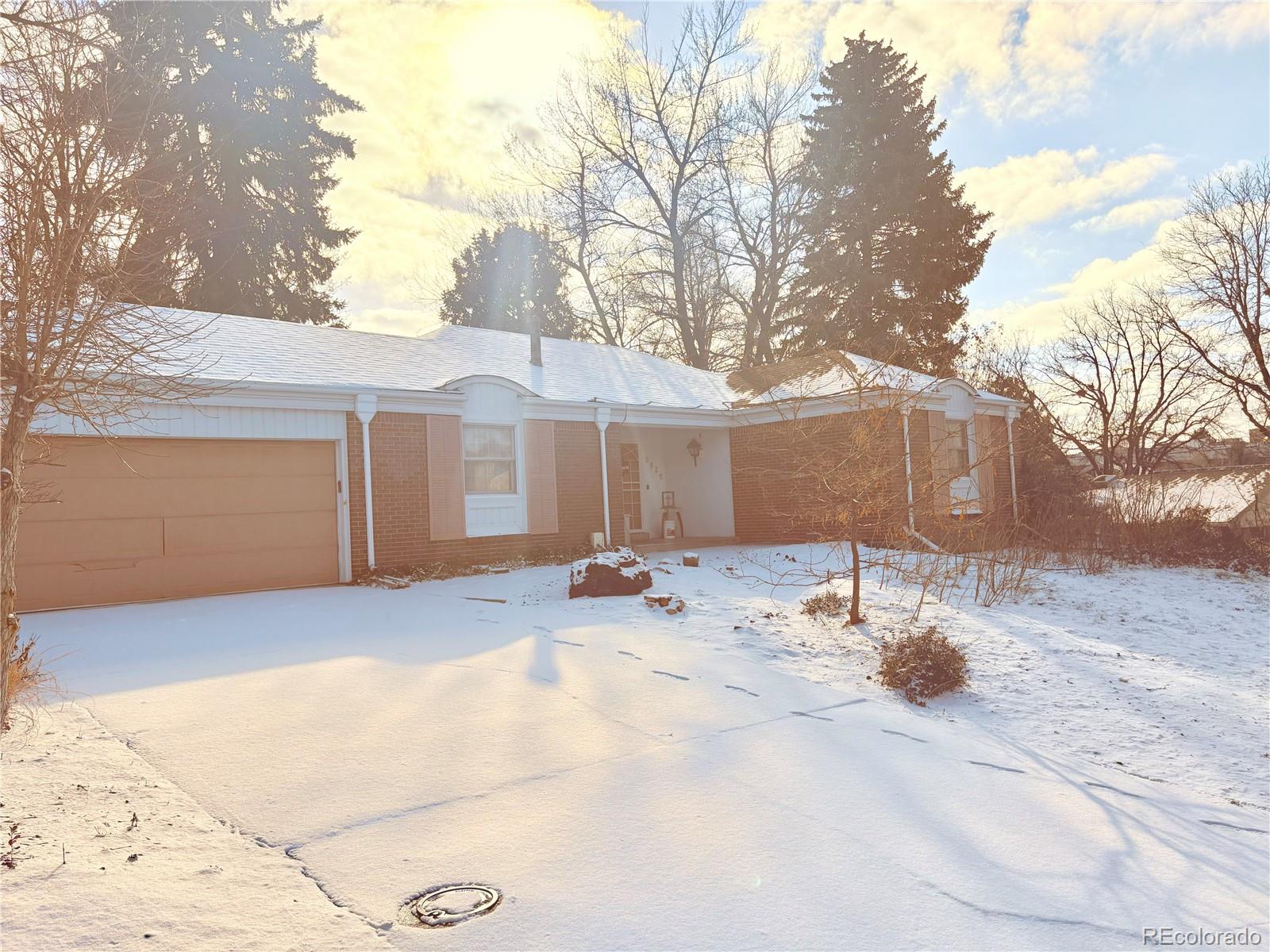 6829 S Elizabeth Circle