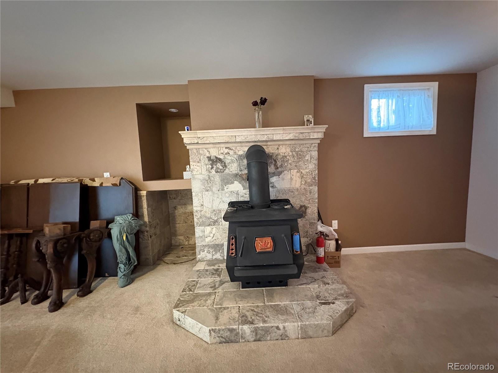 6829 S Elizabeth Circle