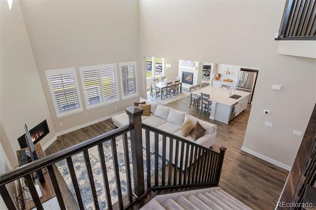 3077 Carabiner Street
