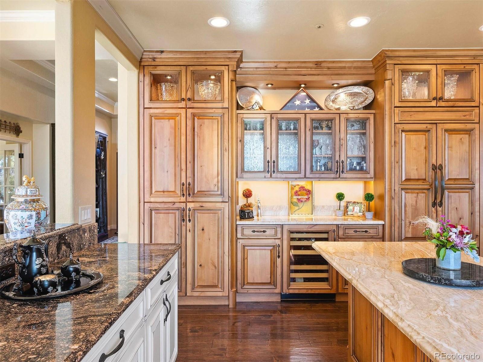 2124 Ridge Plaza Drive