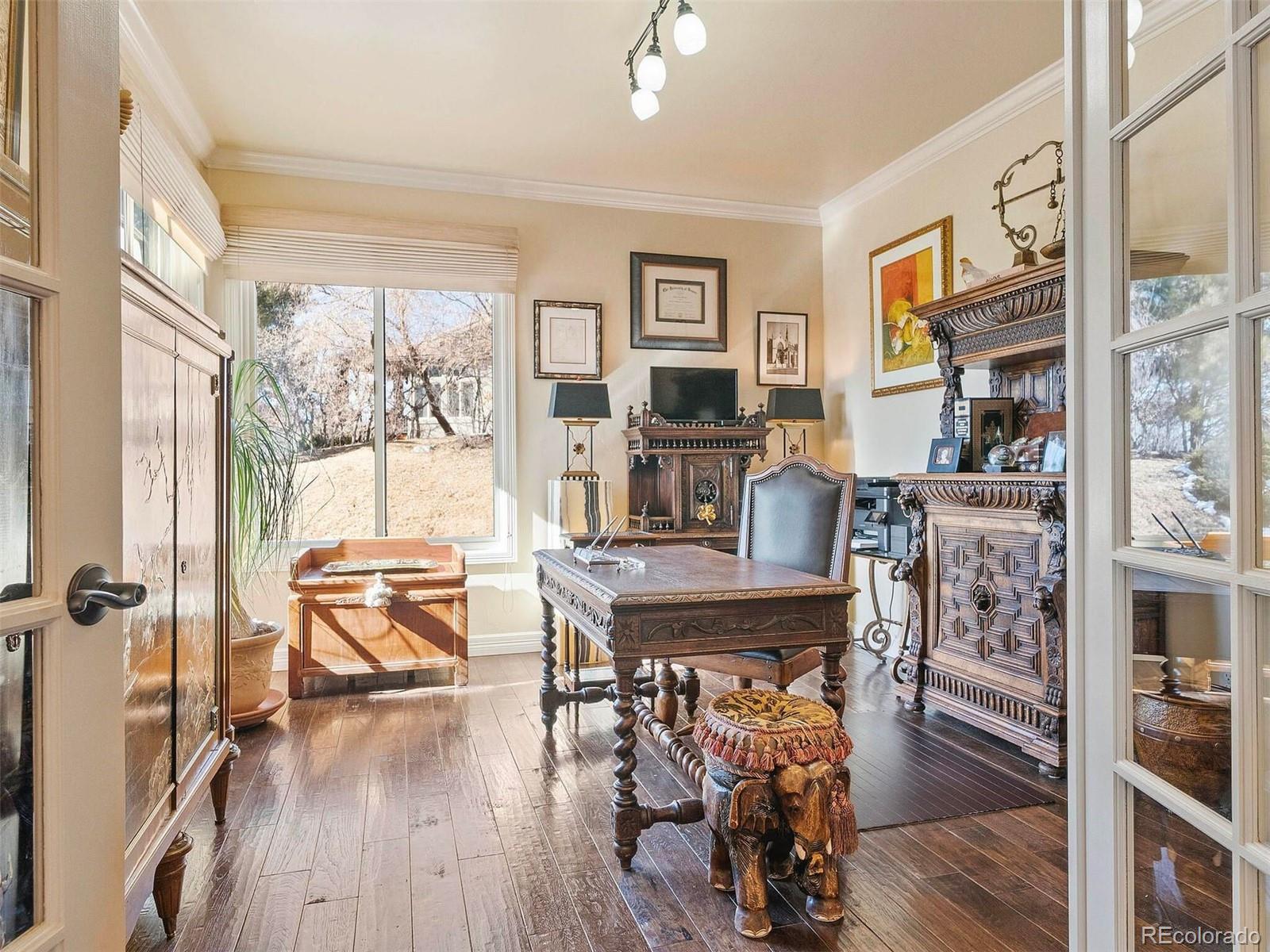 2124 Ridge Plaza Drive