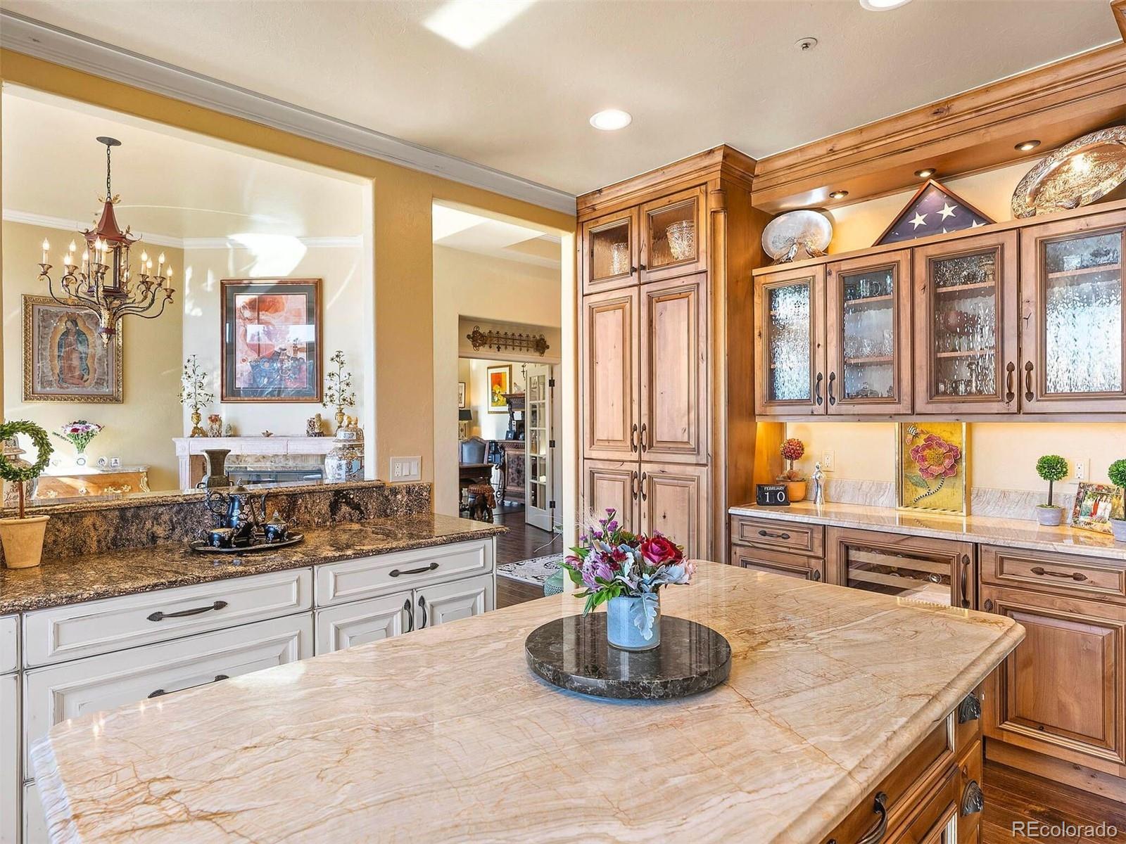 2124 Ridge Plaza Drive