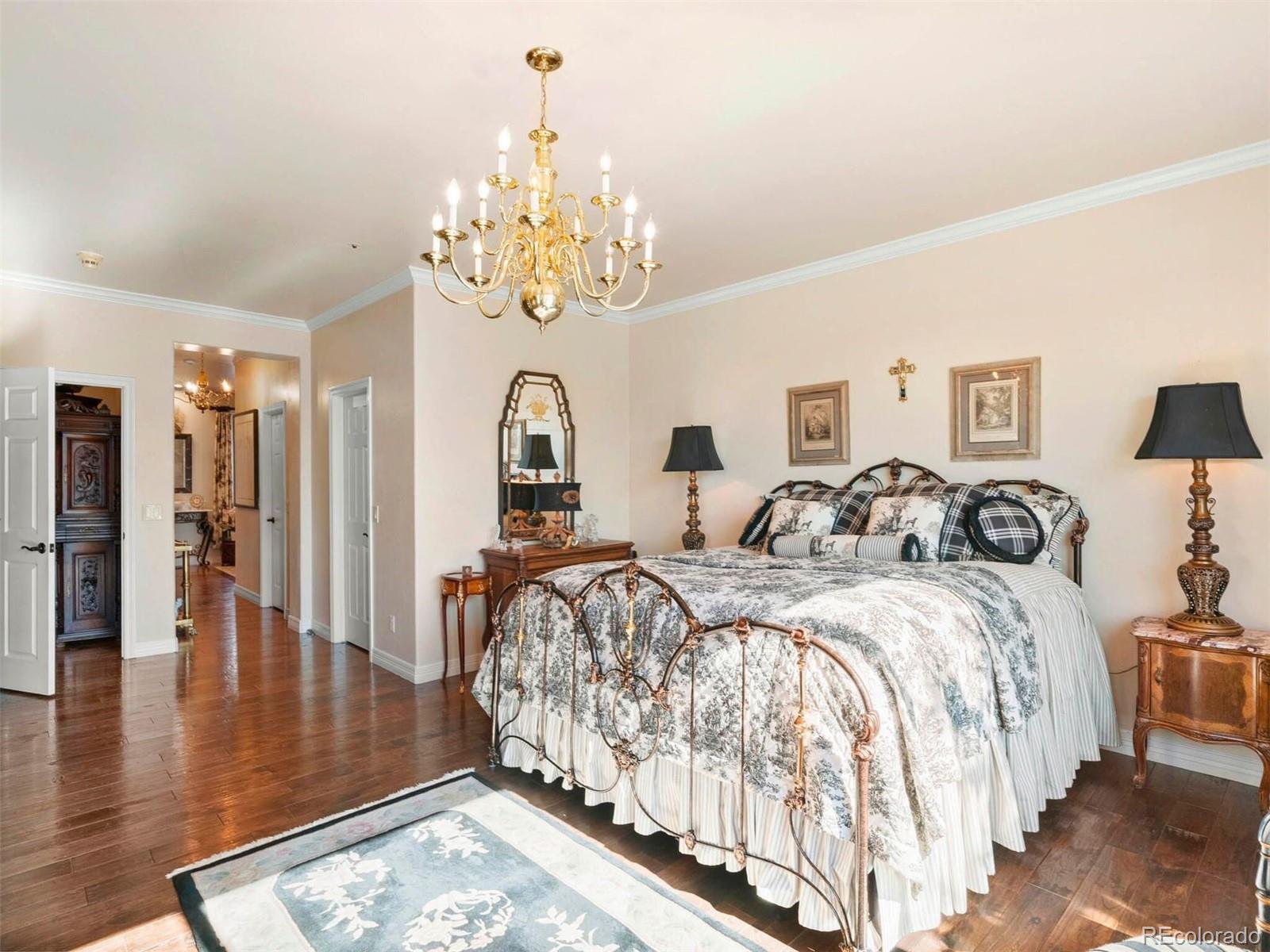 2124 Ridge Plaza Drive