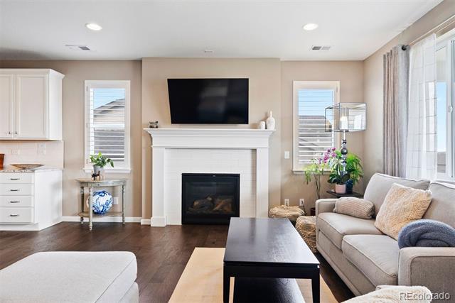 6196 Leilani Drive