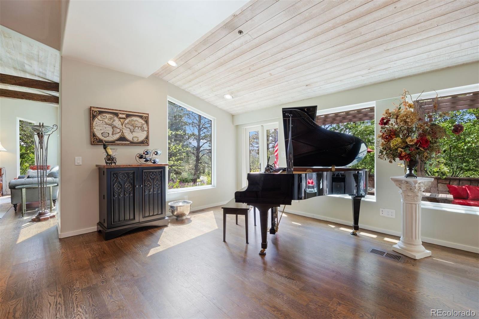 2107 Ridge Plaza Drive