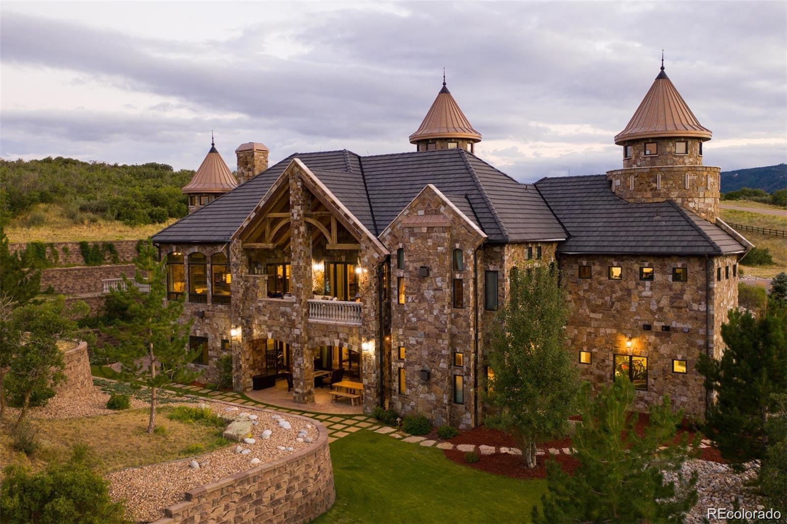 3120 Bears Den Drive