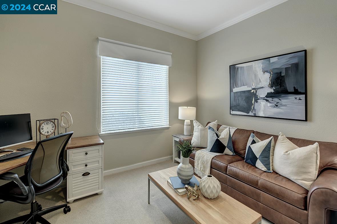 6409 Horsemans Canyon Dr