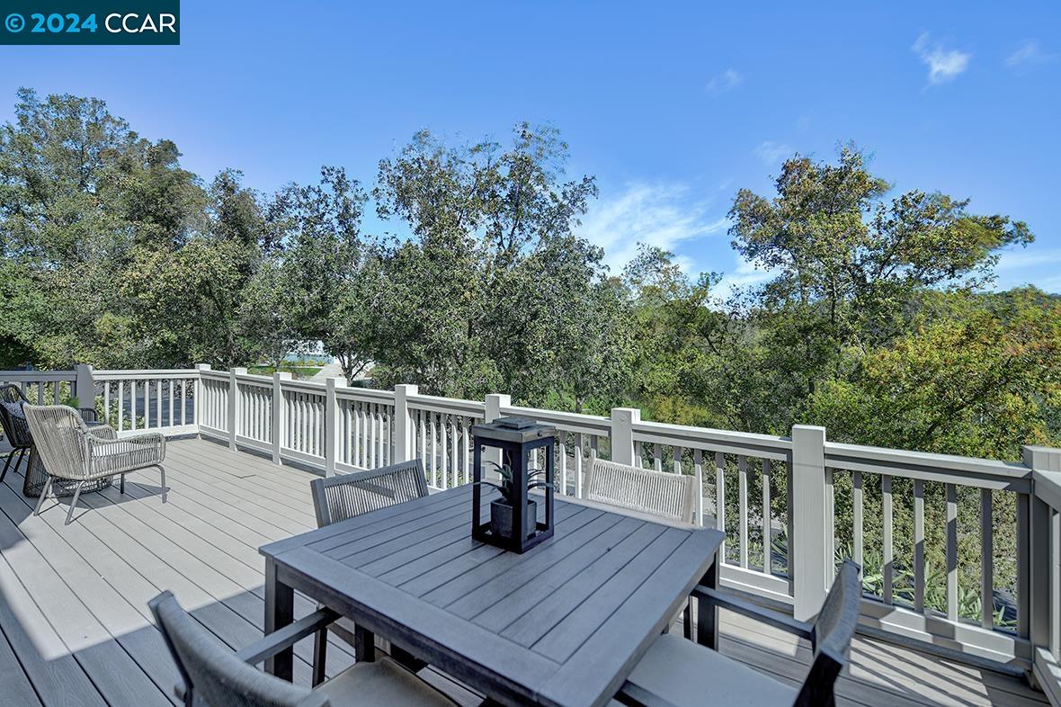 6409 Horsemans Canyon Dr