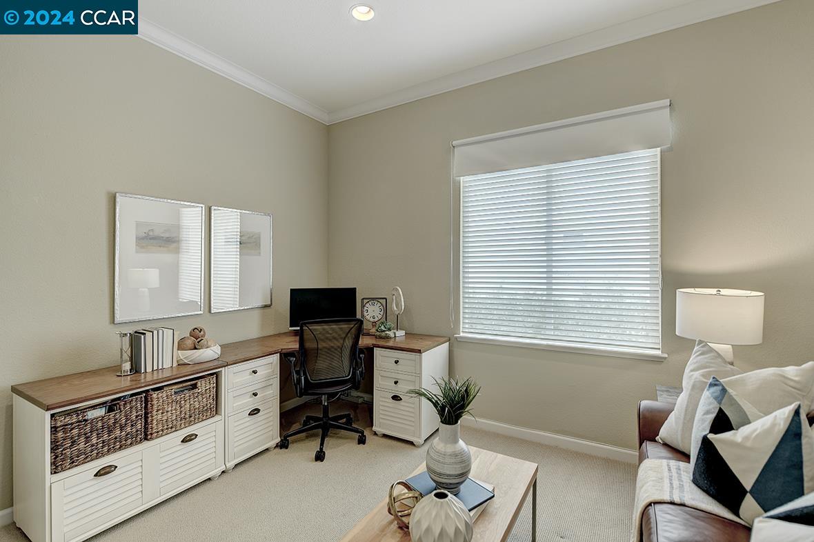 6409 Horsemans Canyon Dr