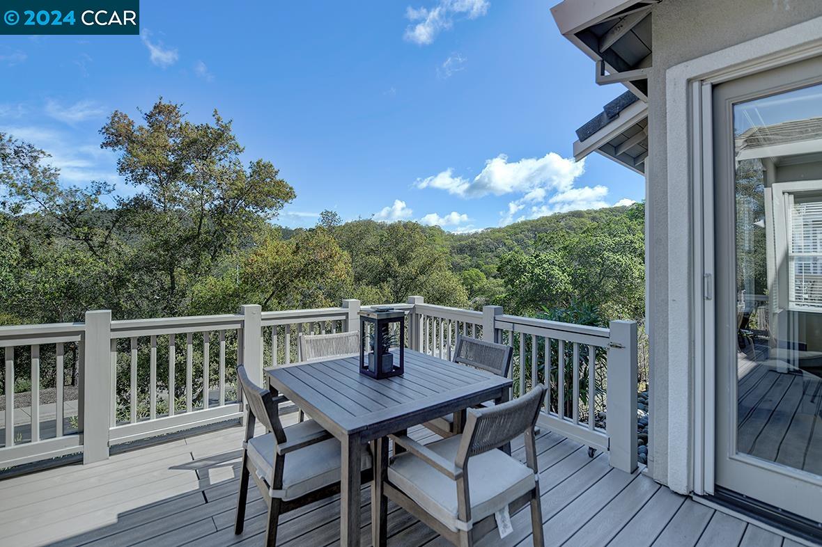 6409 Horsemans Canyon Dr