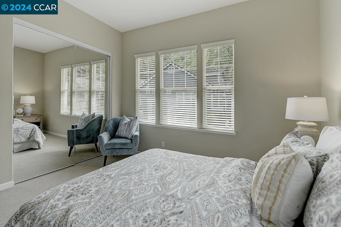 6409 Horsemans Canyon Dr