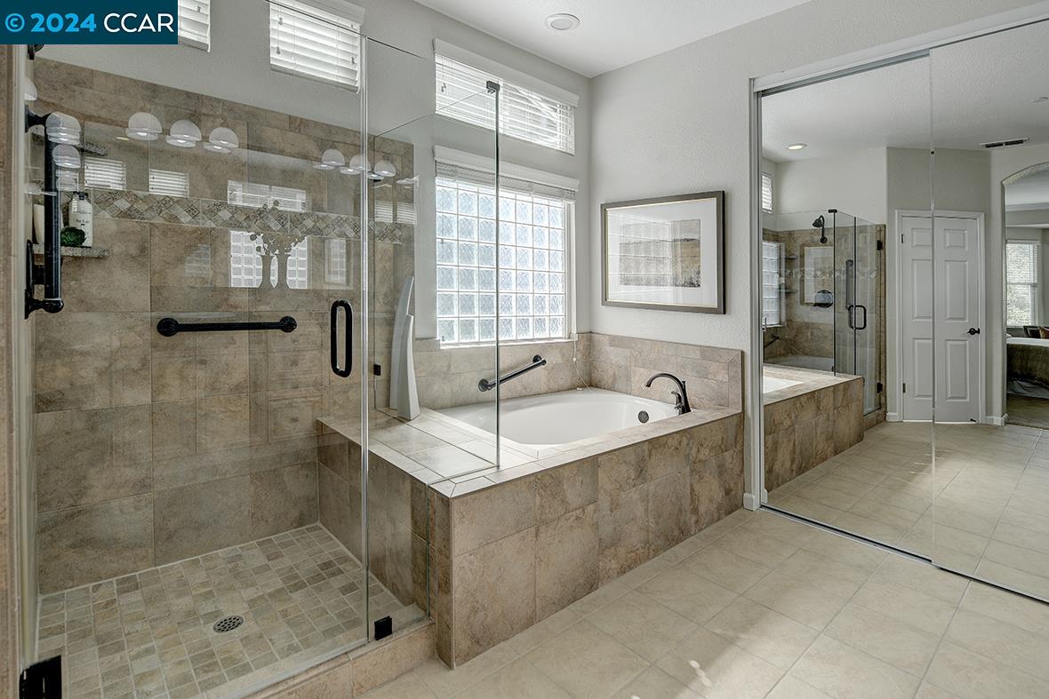 6409 Horsemans Canyon Dr