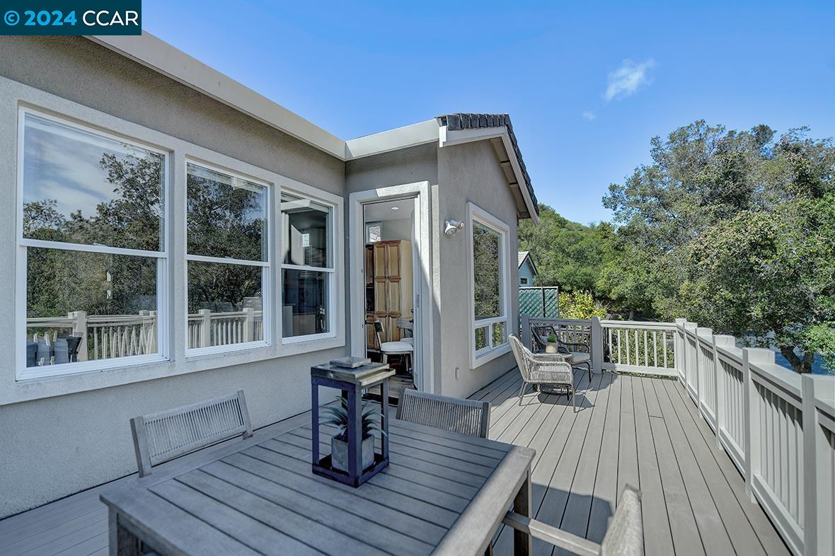 6409 Horsemans Canyon Dr