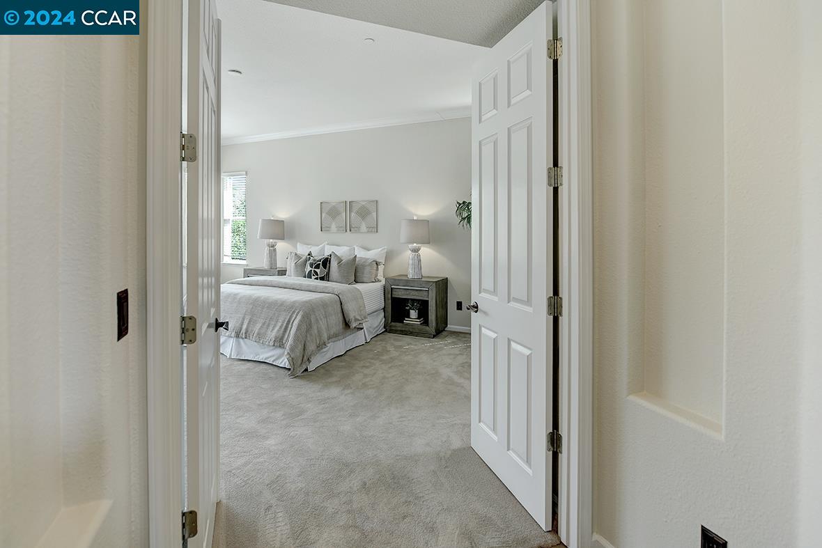 6409 Horsemans Canyon Dr