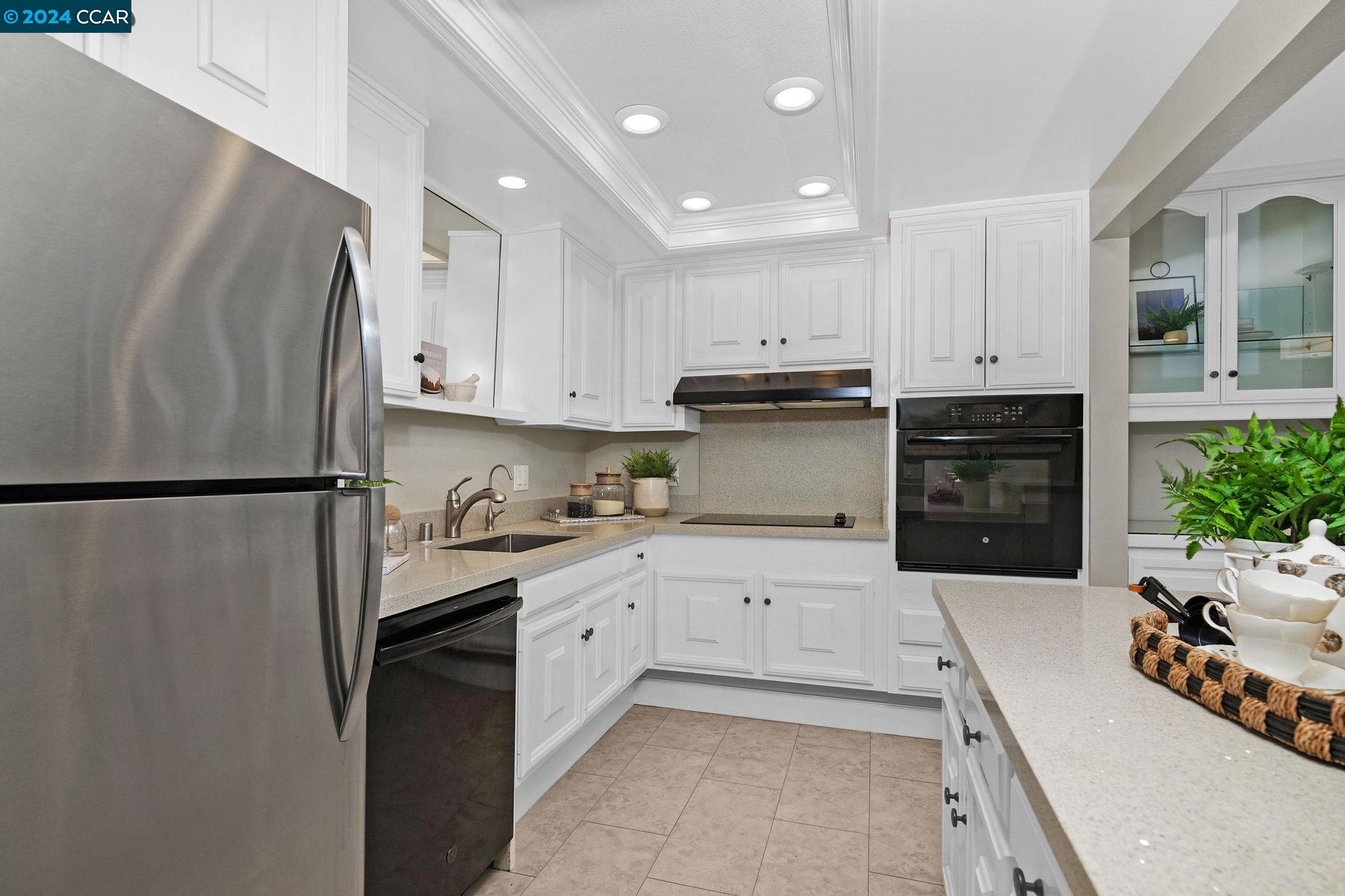 2841 Golden Rain Rd # 5