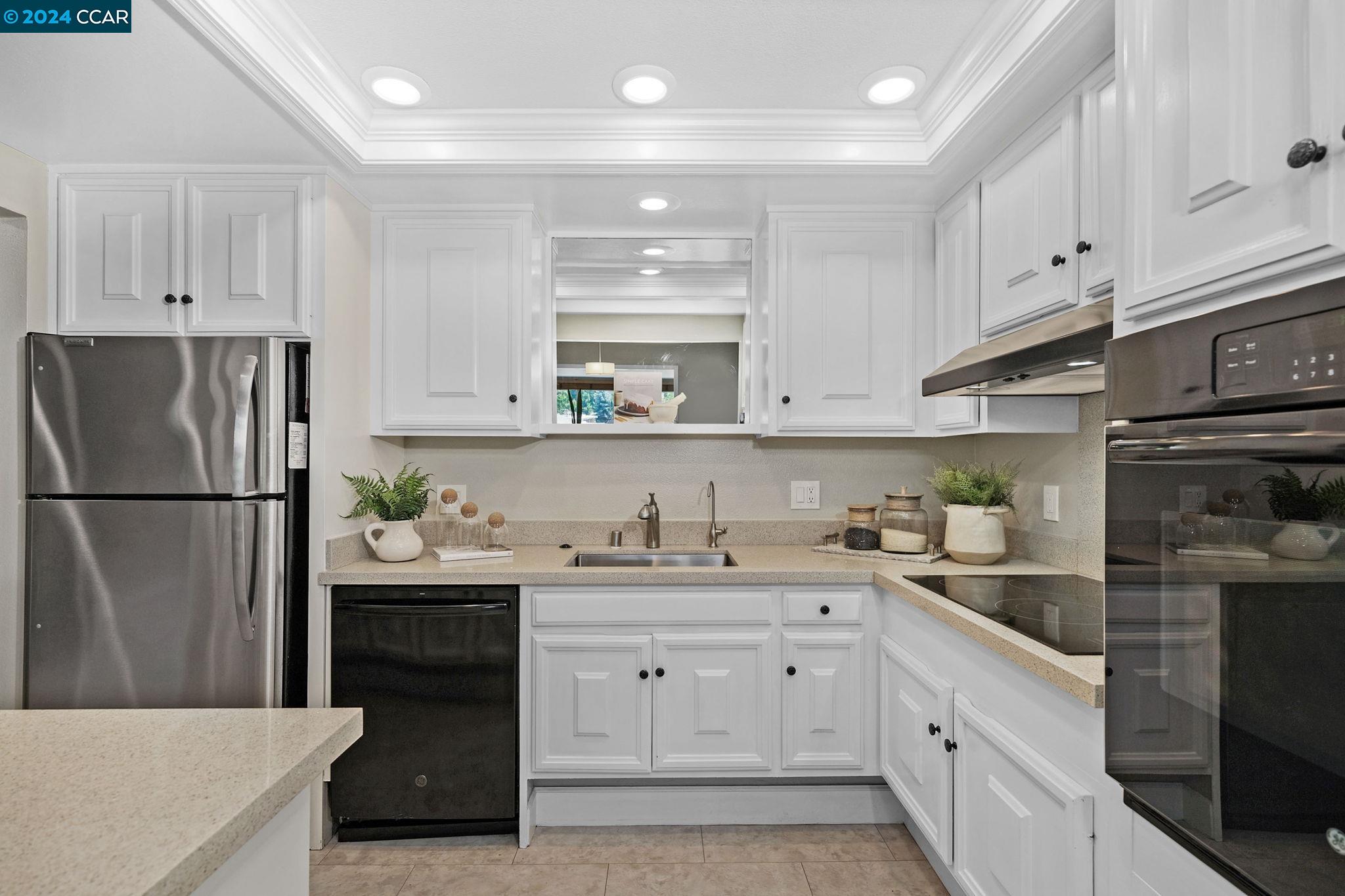 2841 Golden Rain Rd # 5