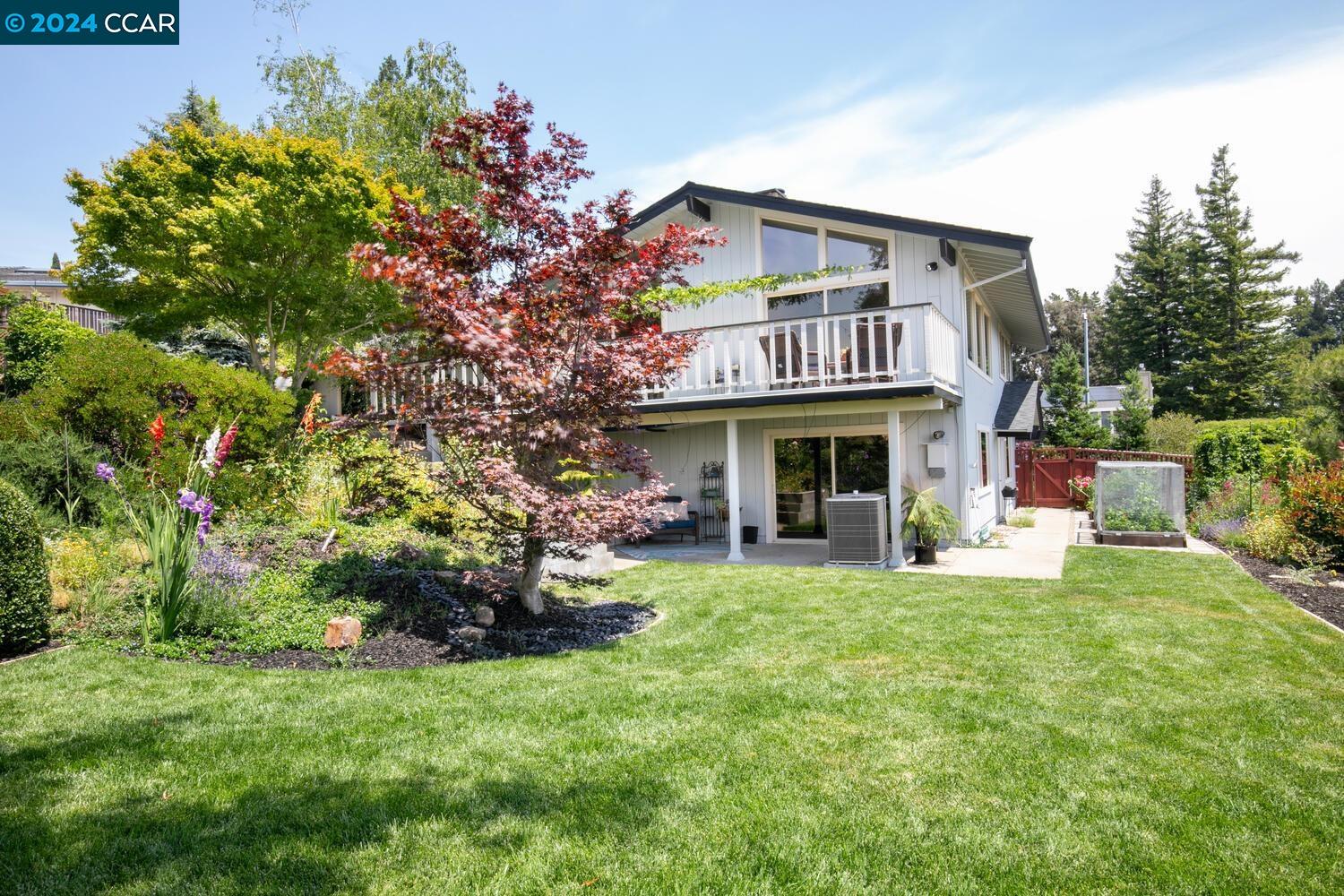 451 Fernwood Dr