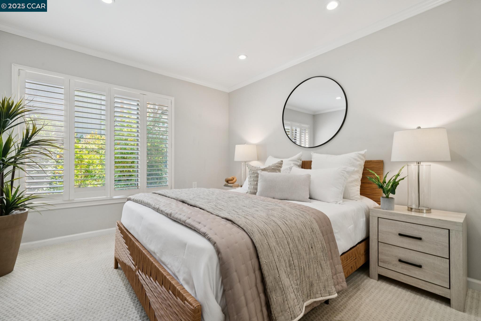 1150 Canyonwood Court # 4