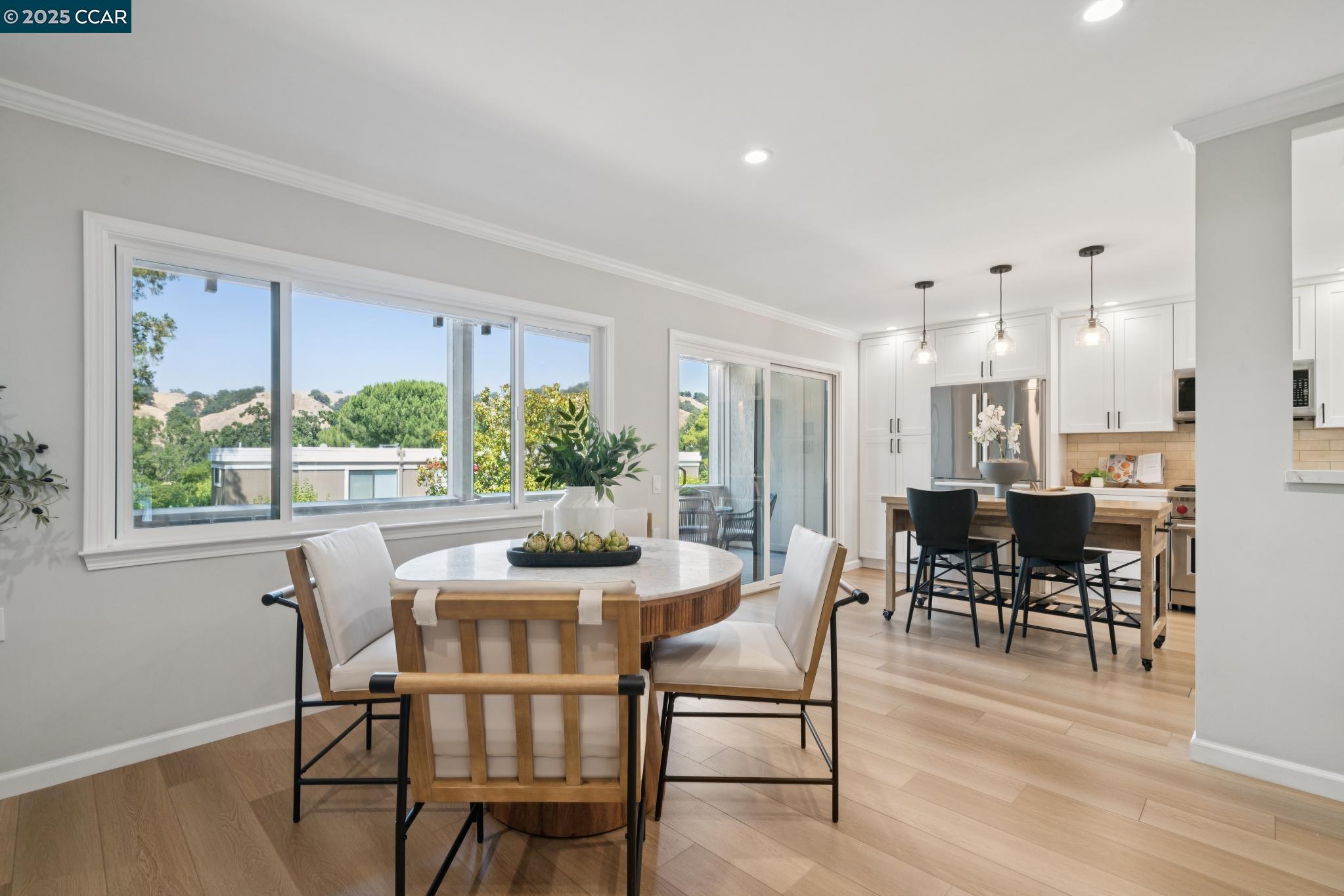 1150 Canyonwood Court # 4