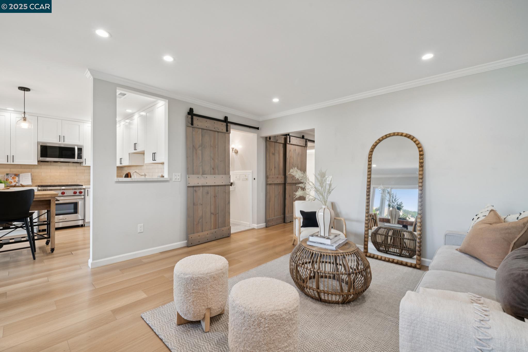 1150 Canyonwood Court # 4