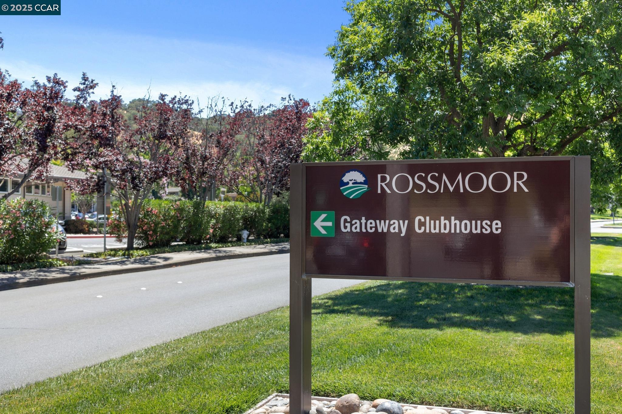 1150 Canyonwood Court # 4