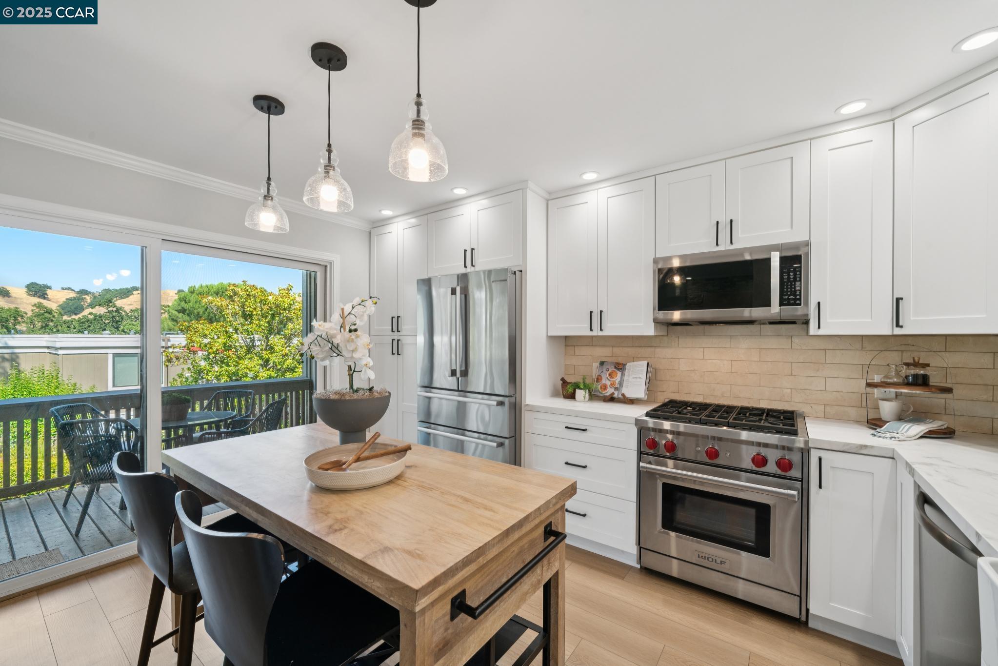 1150 Canyonwood Court # 4