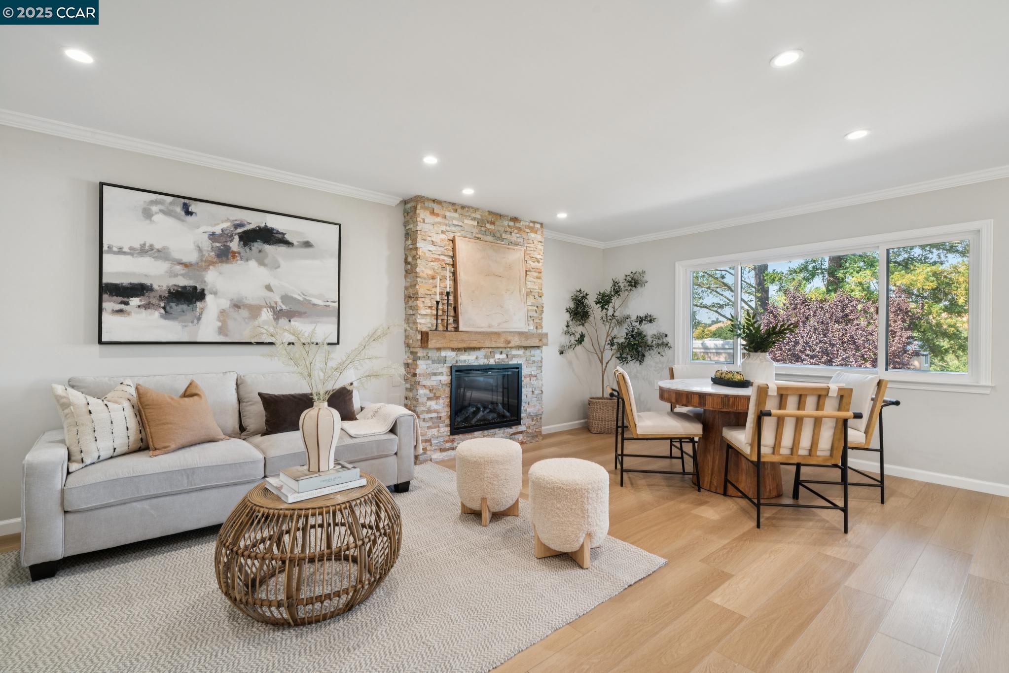 1150 Canyonwood Court # 4