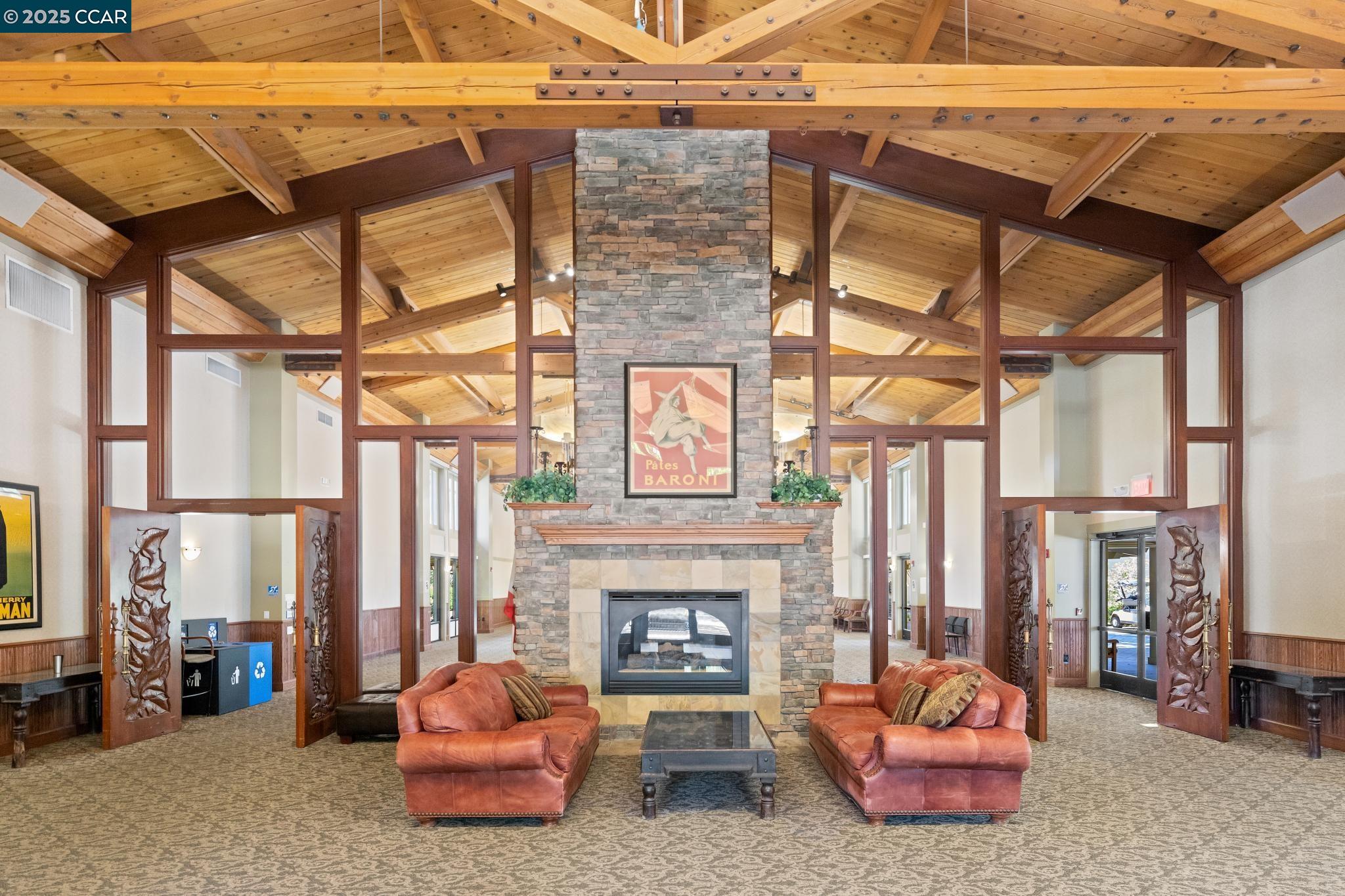 1150 Canyonwood Court # 4