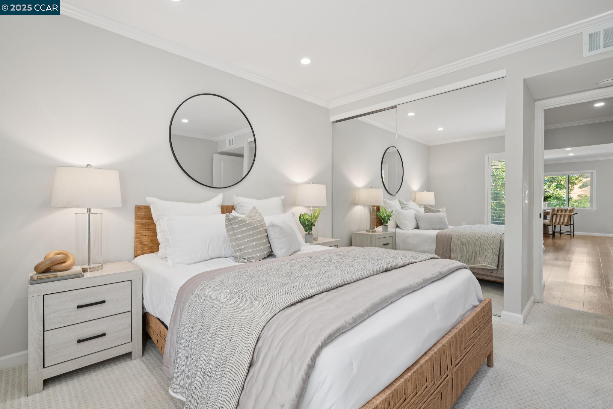 1150 Canyonwood Court # 4