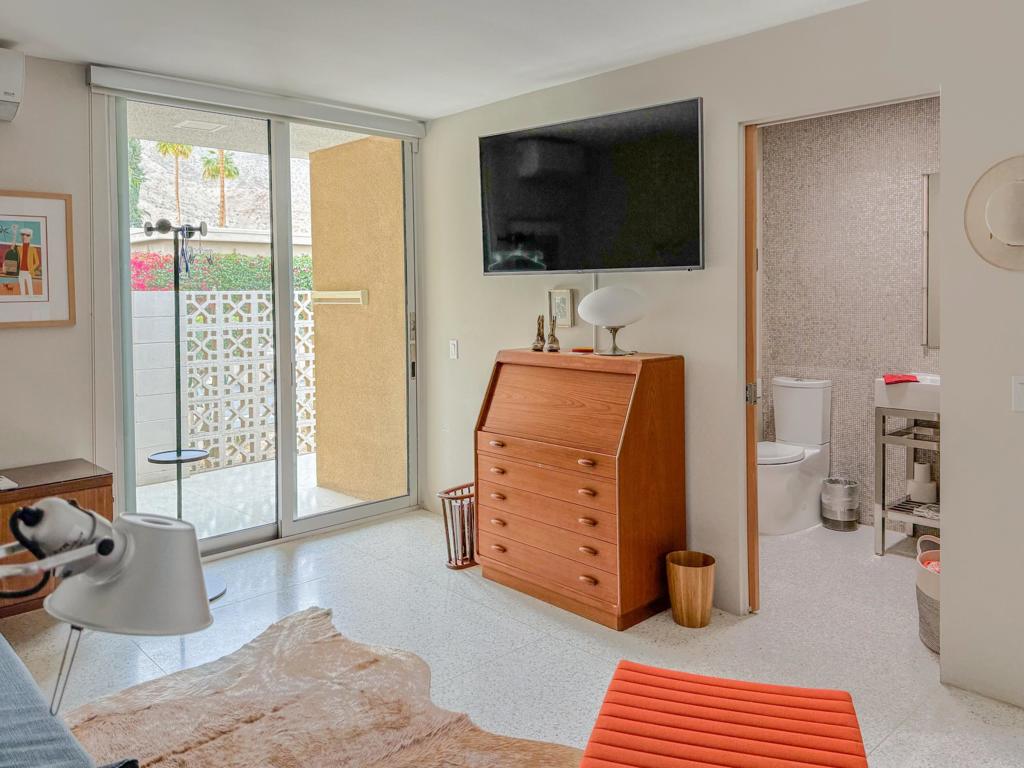 1202 Sandpiper Street